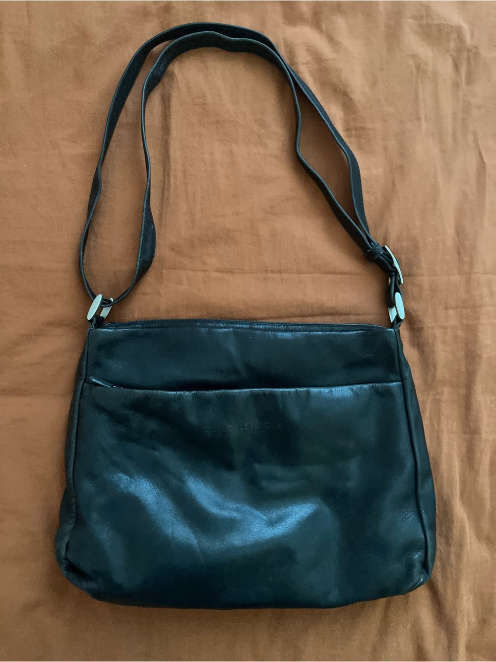 Derek Alexander Black Leather Ajustable Crossbody Shoulder Bag with Plaid Inside
